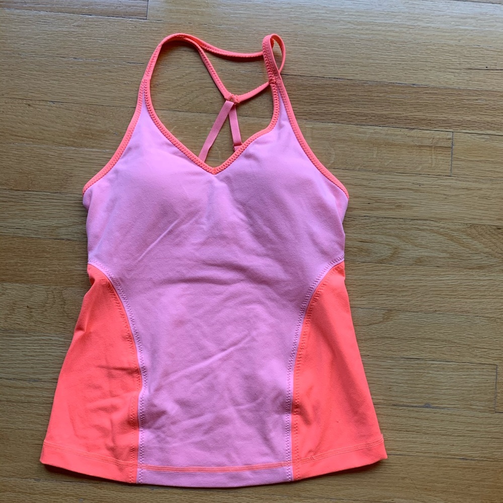 Lululemon Surya tank